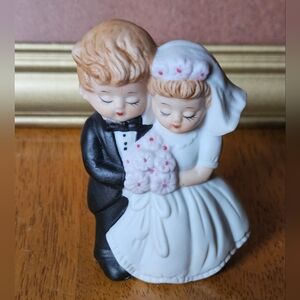 Vintage Charming Wedding Couple Cake Topper Figurine 1970s